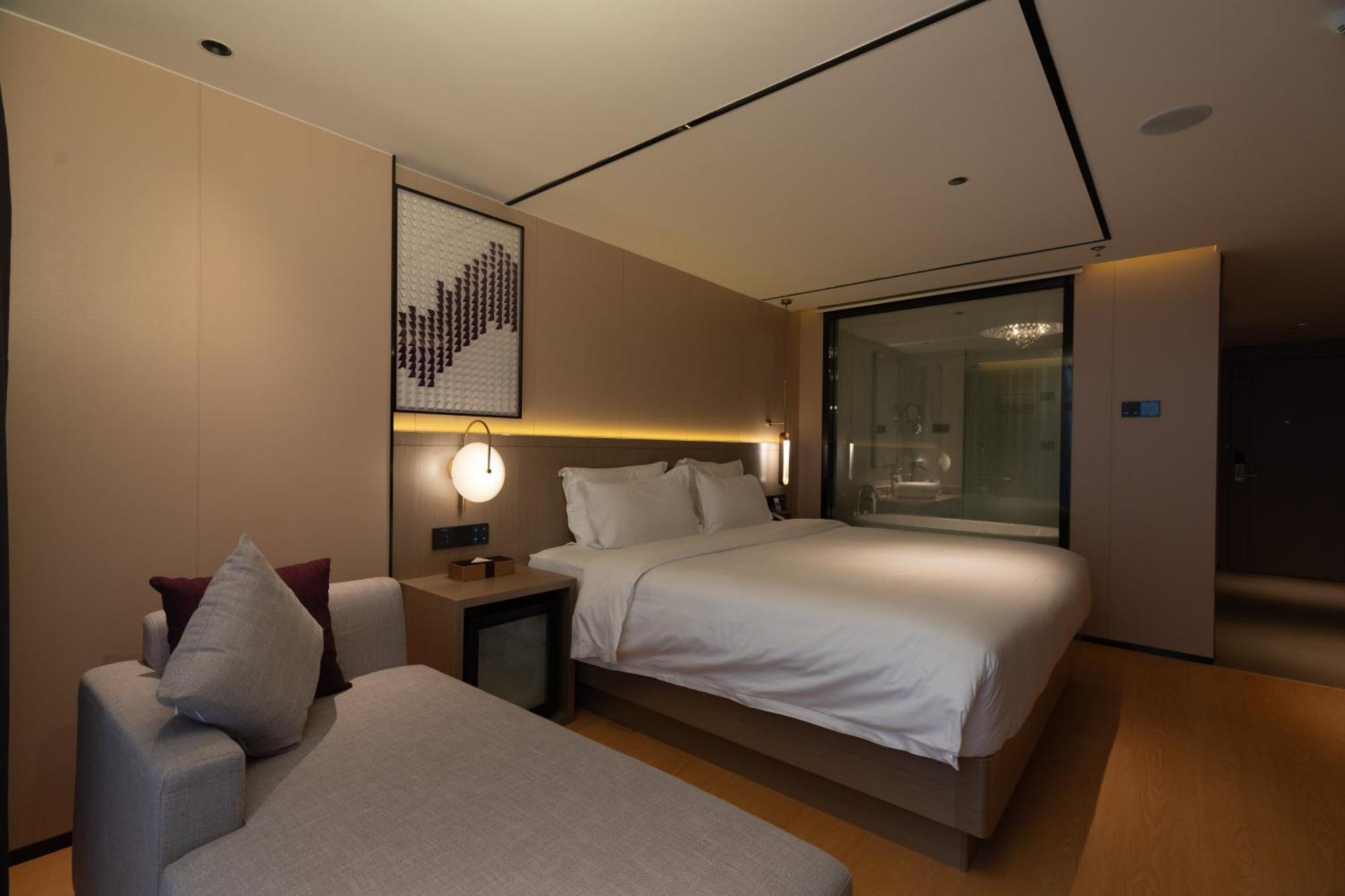 Lavande International Hotel Guangzhou Taikoo Hui Square Shipaiqiao Metro Station Branch - Free Shuttle Bus To Canton Fair Complex During Canton Fair Period & Free Vpn Internet Access Luaran gambar