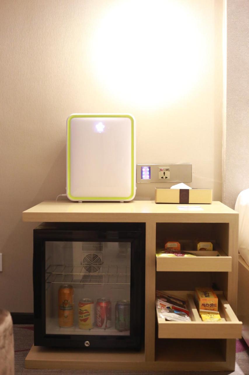 Lavande International Hotel Guangzhou Taikoo Hui Square Shipaiqiao Metro Station Branch - Free Shuttle Bus To Canton Fair Complex During Canton Fair Period & Free Vpn Internet Access Luaran gambar